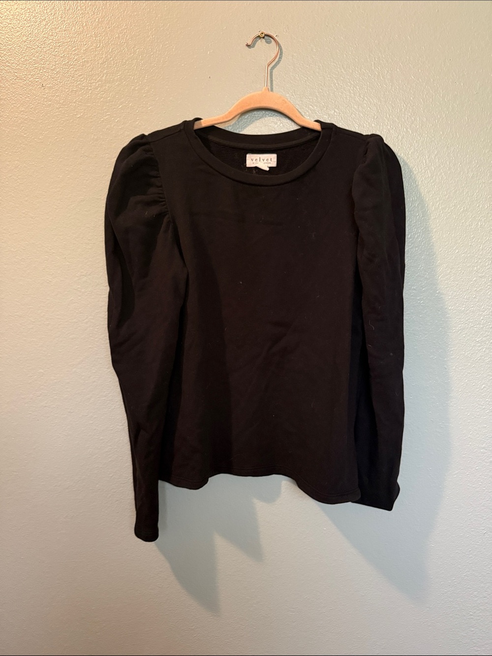 Velvet Black Puff Shoulder Crewneck Top